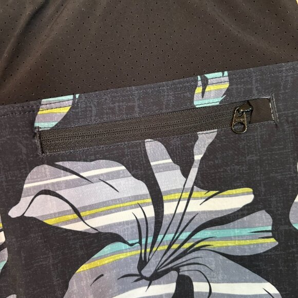 NWT Speedo Tech Volley Swim Shorts Small 30/32 Boxer Brief Liner UPF50+ Stretch - Picture 5 of 8